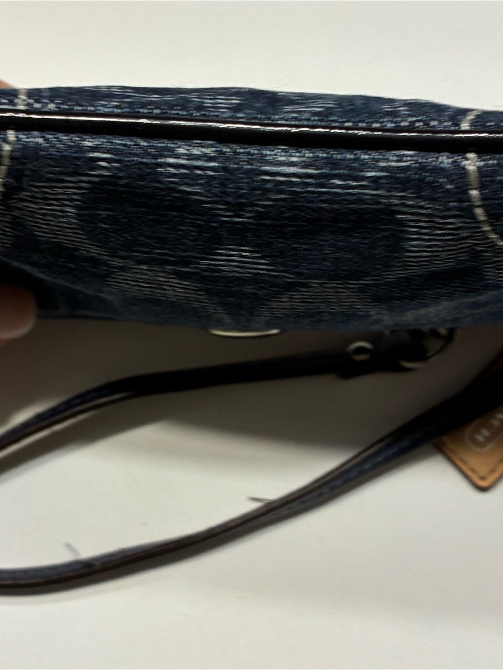 Coach Poppy Blue Signature
Denim/Leather Wristlet - Picture 9 of 16